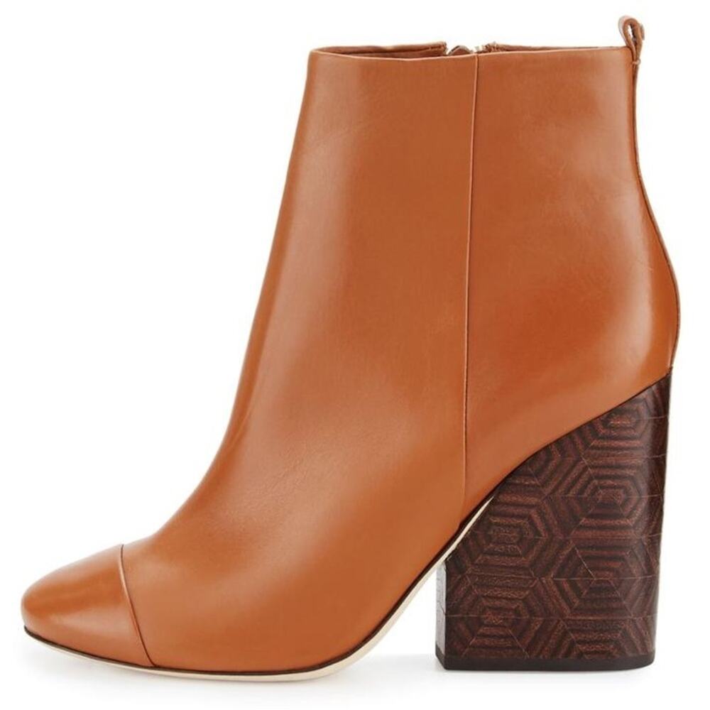 Tory Burch Women's Grove Cap Toe‎ Tan Block Heels Toe Boots Size 8